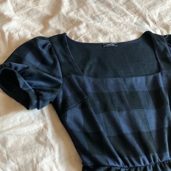 Navy blue and black square neck dress - Picture 3 of 5